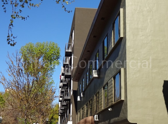 Alexander's Place Apartments - Sacramento, CA