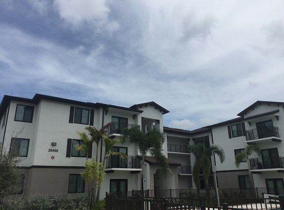 Orchid Estates Apartments - Naranja, FL