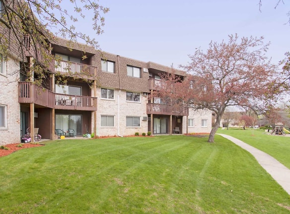 Riverview Apartments - Brooklyn Park, MN