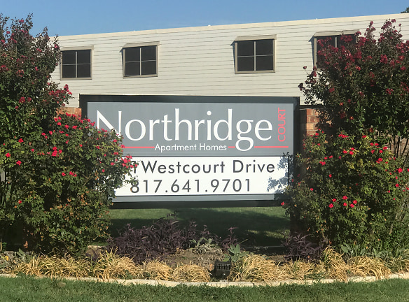 North Ridge Court Apartments - Cleburne, TX