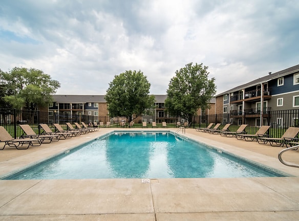 Westwood On Battlefield Apartments - Springfield, MO