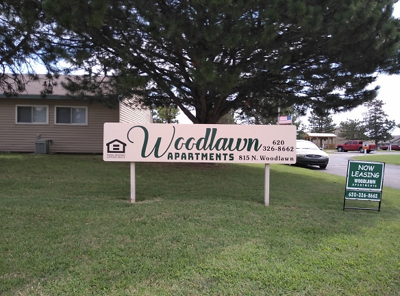 Woodlawn Apartments - Wellington, KS