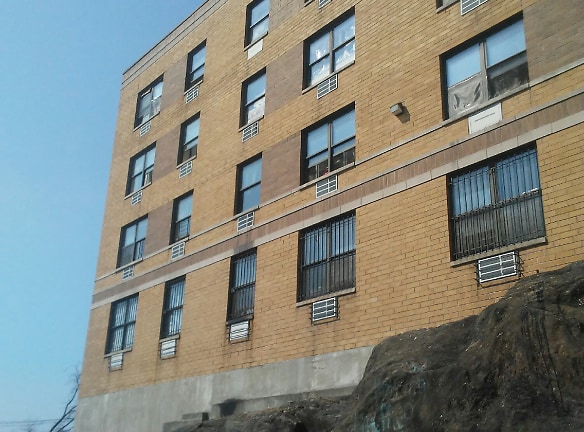 740 CRANFORD Apartments - Bronx, NY