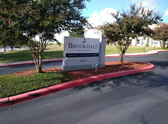 Brookdale San Antonio - Senior Living Apartments - San Antonio, TX