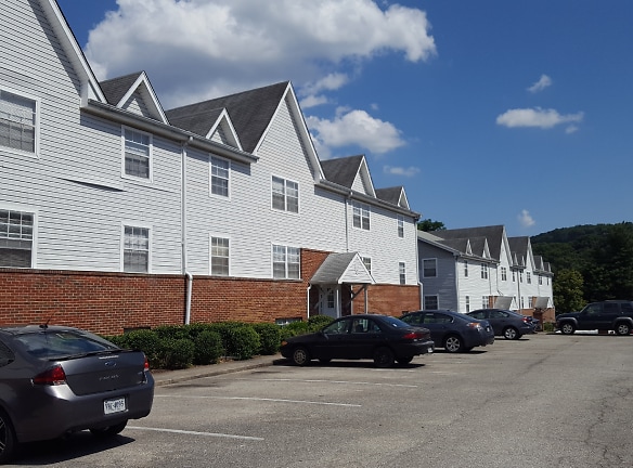Edgehill Estates Apartments - Roanoke, VA