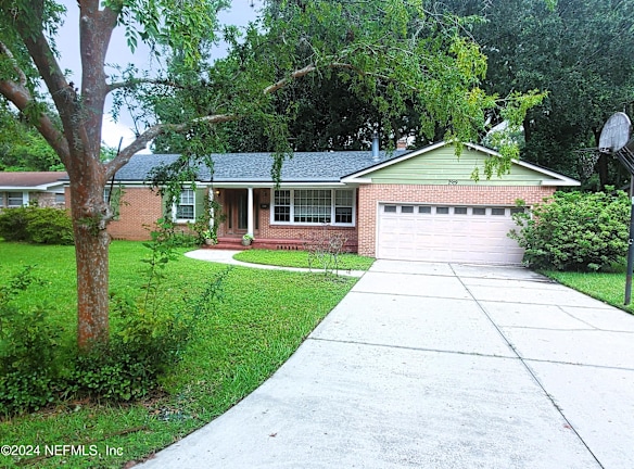 2919 Cadiz Ave - Jacksonville, FL