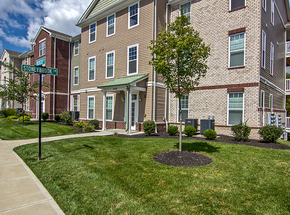 Overlook Apartment Homes - Elsmere, KY
