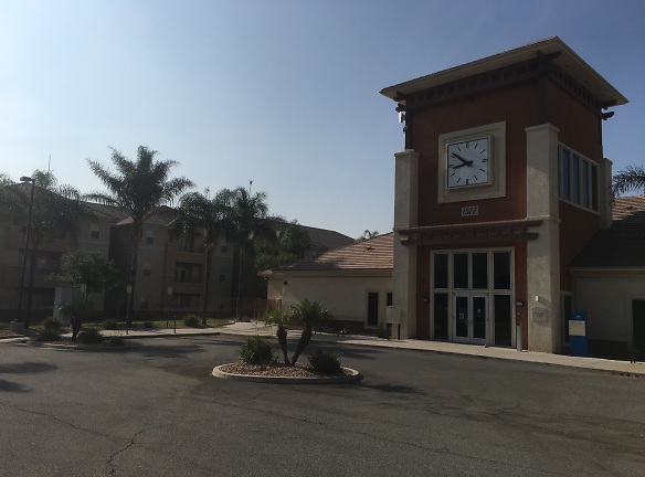 University Village Apartments - San Bernardino, CA