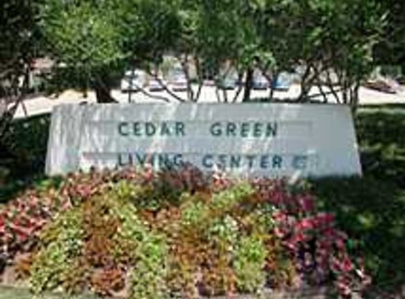 Cedar Green Living Center - De Soto, TX