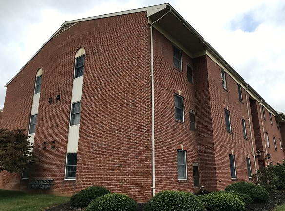 Pangborn Heights Apartments - Hagerstown, MD