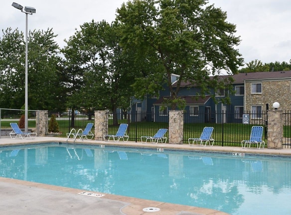 Lakeshore Reserve Off 86th Apartments - Indianapolis, IN