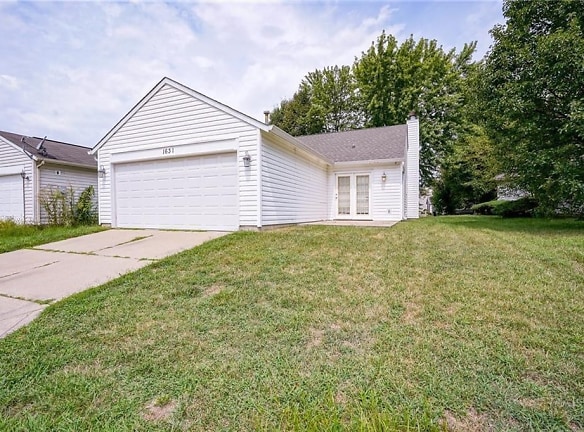 1631 River Shore Pkwy - Indianapolis, IN