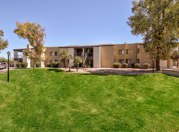 Las Brisas Apartments - Casa Grande, AZ