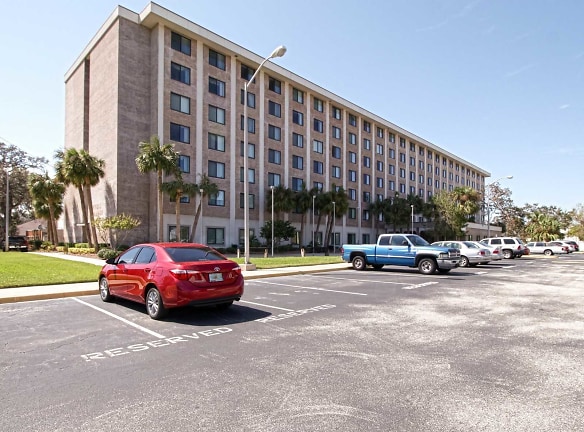 Central Manor Apartments - Daytona Beach, FL