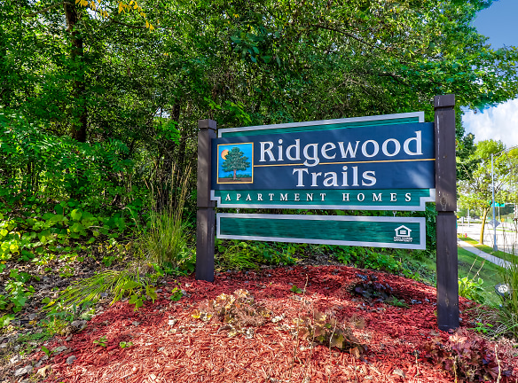 Ridgewood Trails - Madison, WI
