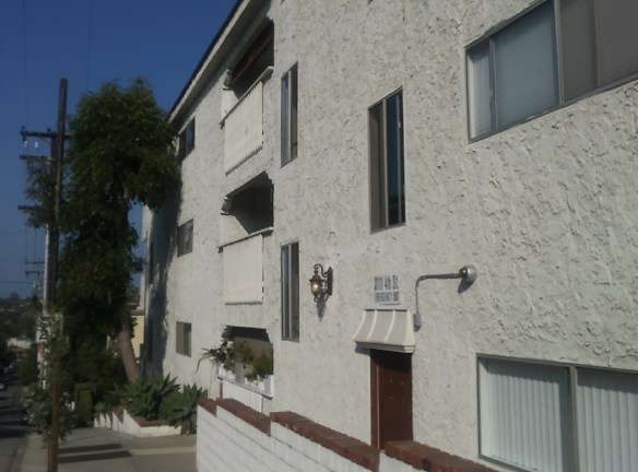 31One Eleven Apartments - Santa Monica, CA