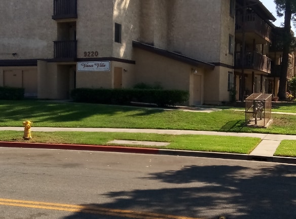 Verner Villa Apartments - Pico Rivera, CA
