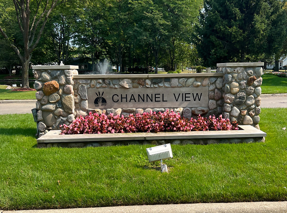 Channel View Apartments - Clay, MI