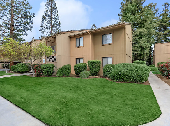Pine Tree Village Apartments - Fresno, CA