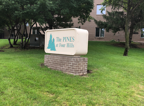 PINES AT FOUR HILLS Apartments - Sioux Falls, SD