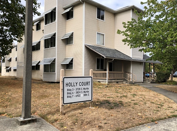 Holly Court Apartments - Seattle, WA