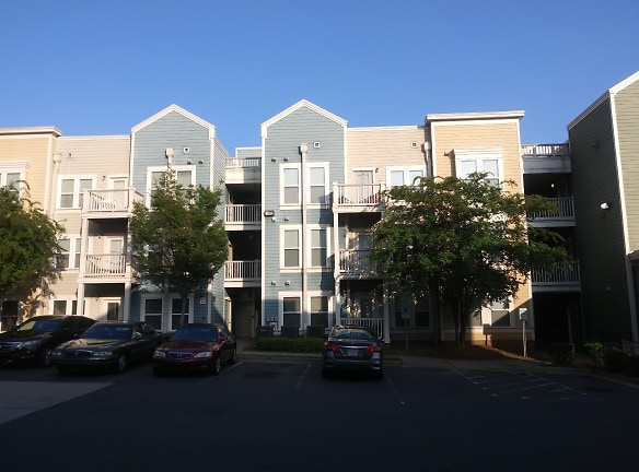 McAden Park Apartments - Charlotte, NC