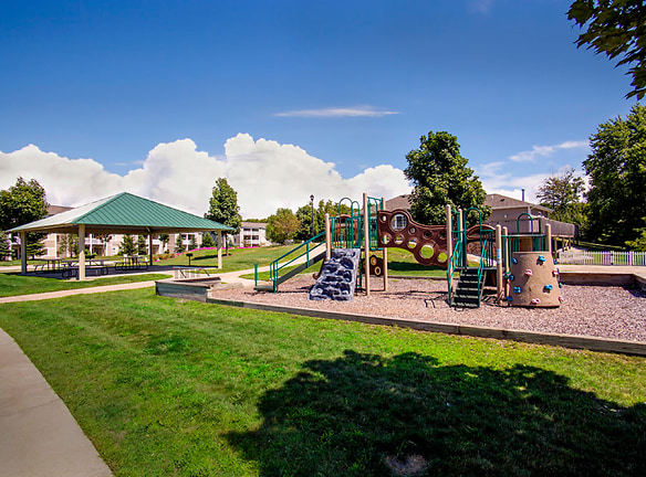 Timberview Apartments - Grand Haven, MI