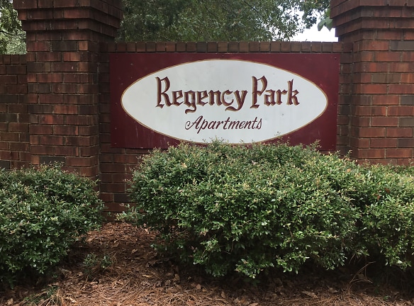 Regency Park Apartments - Athens, GA