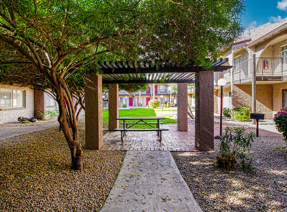 Sonoran Palms Apartments - Mesa, AZ