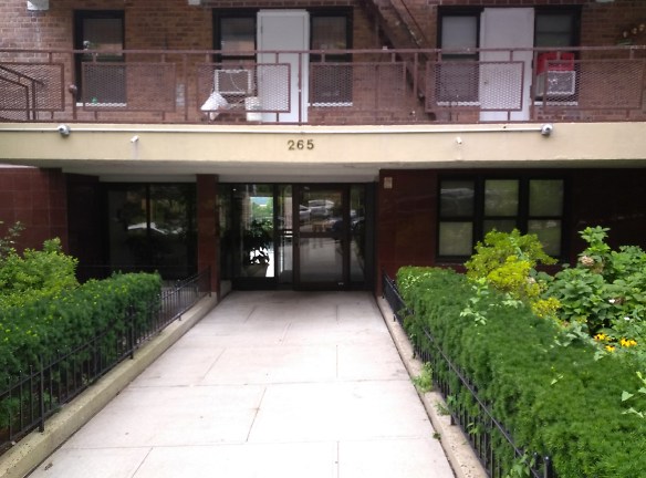 265 N Broadway Apartments - Yonkers, NY