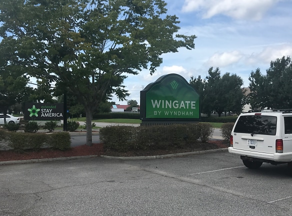 Wingate Inn Apartments - Chesapeake, VA