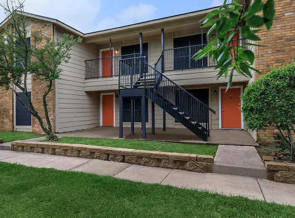 Country Place Apartments - Abilene, TX