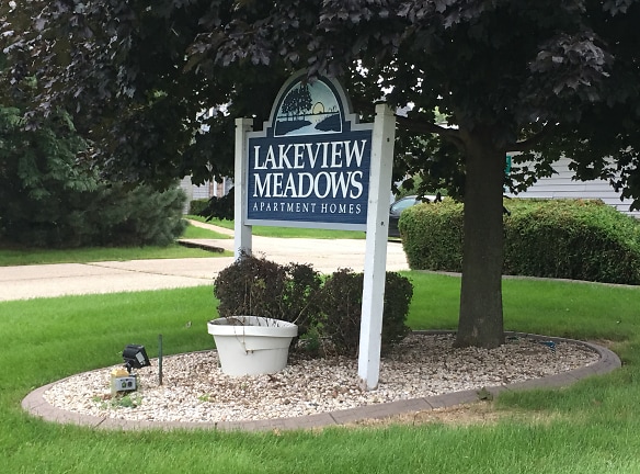 Lakeview Meadows Apartments - Delavan, WI