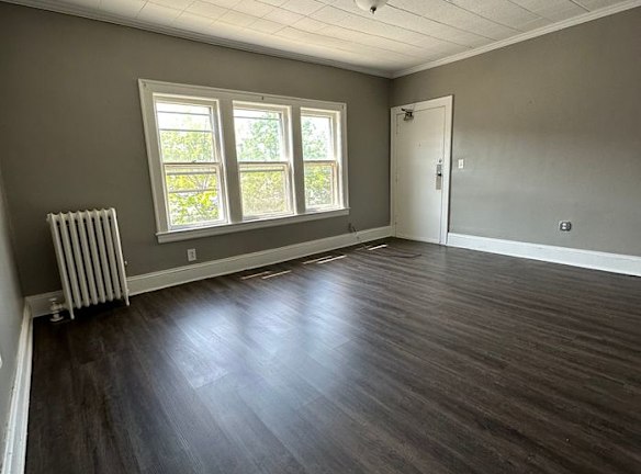 3718 W 159th St unit 10 - Cleveland, OH