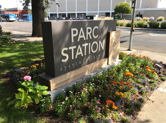 Parc Station Apartment Homes - Santa Rosa, CA