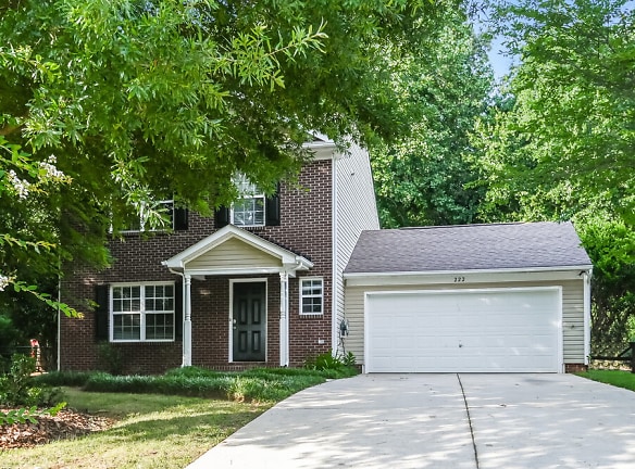222 Kendra Dr SW - Concord, NC