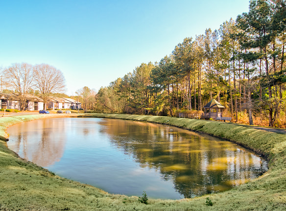Villas At Lake Acworth - Acworth, GA