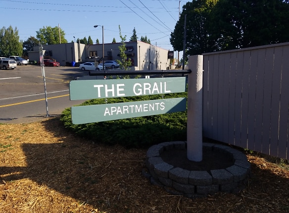 The Grail Apartments - Portland, OR