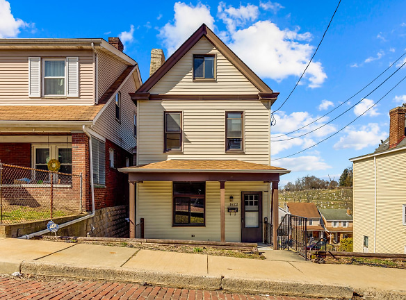 1622 Westmont Ave - Pittsburgh, PA