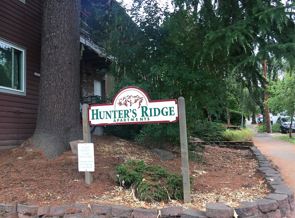 Hunter's Ridge Apartments - Portland, OR