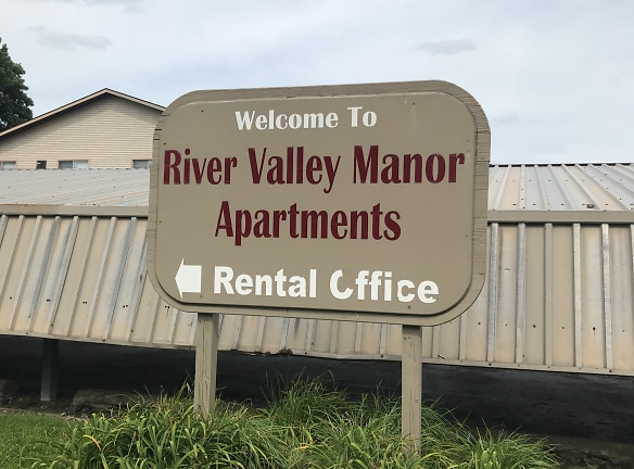 River Valley Manor Apartments - Flint, MI