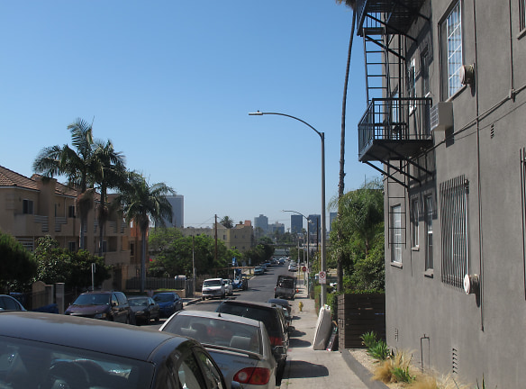 437 North Ardmore Avenue - Los Angeles, CA