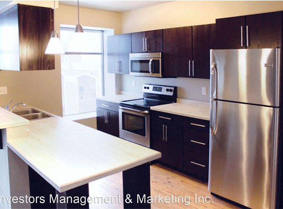 First Avenue Apartments - Minot, ND