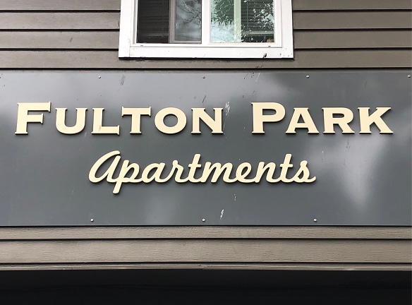 Fulton Park Apartments - Portland, OR