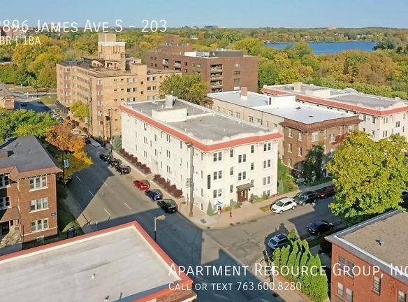 Belvedere (2896 James Ave) Apartments - Minneapolis, MN