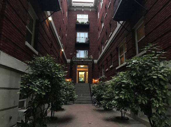 Rex Arms Apartments - Portland, OR