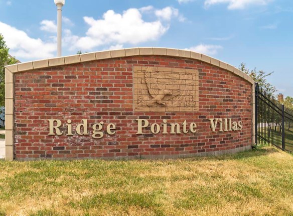 Ridge Pointe Villas - Lincoln, NE