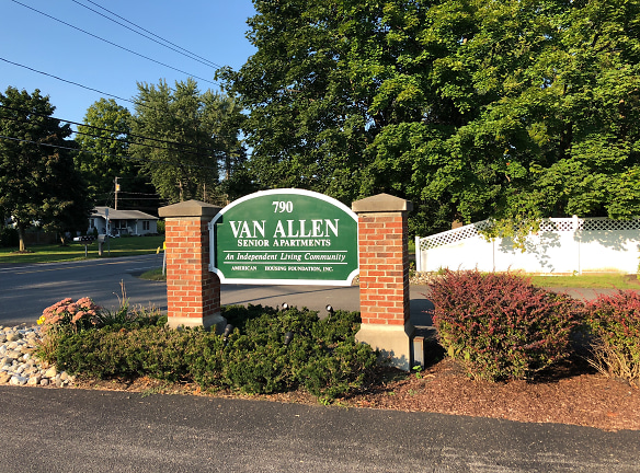 Van Allen Senior Apartments - Glenmont, NY