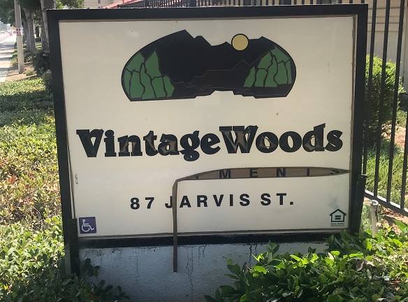 Vintage Woods Apartments - Perris, CA