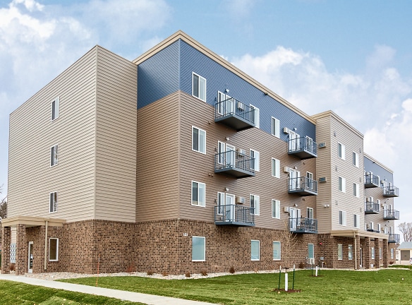 Harper Heights Independent Senior Living Apartments - West Fargo, ND